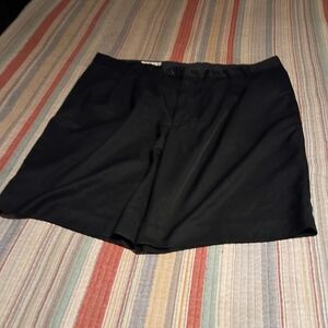 Cutter & Buck Black Men’s Flat Front Shorts